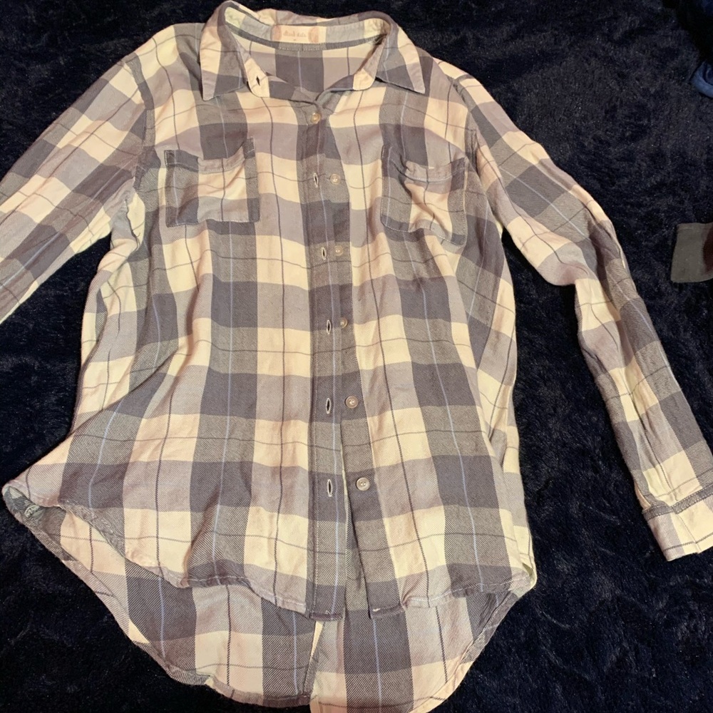 Long sleeve stylish flannel top